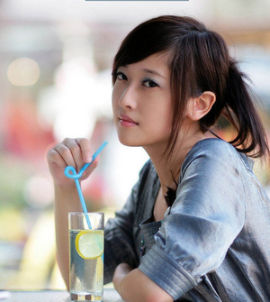 女帝被海军调教漫画阅读界面